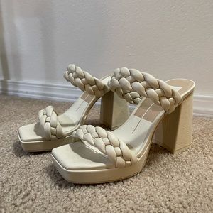 NWOT DOLCE VITA ASHBY HEELS SIZE 6